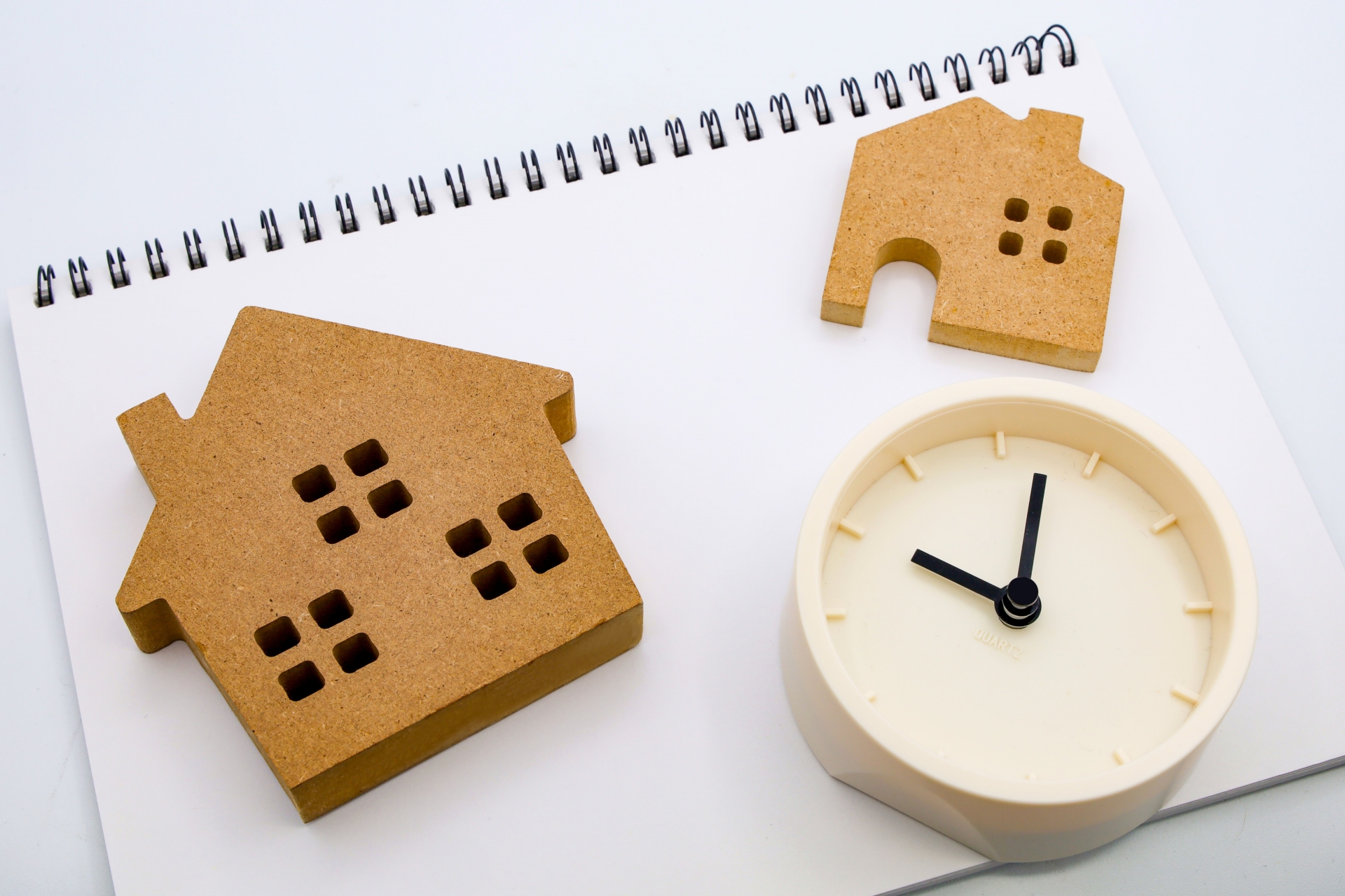 子育て世帯の高性能な家づくりを叶える新しい住宅ローンが登場！ 子どもが多いほど優遇される【フラット35】子育てプラスとは？