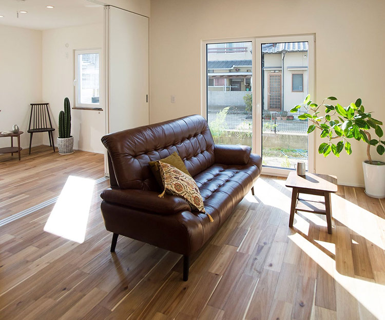 床暖房で後悔した例をご紹介！床暖房なしでも暖かくする方法とは