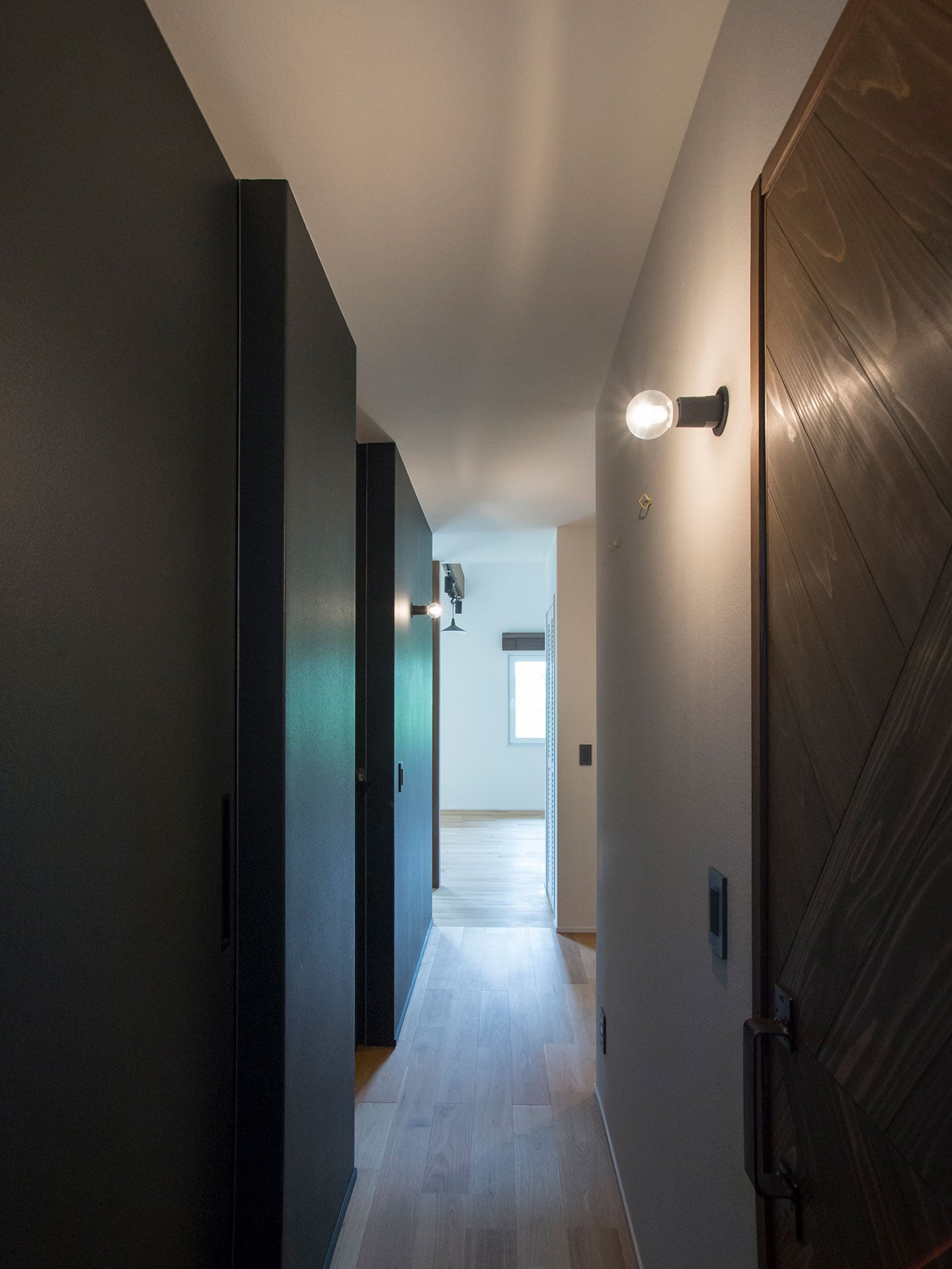 LIFE_035 - ギャラリー 1