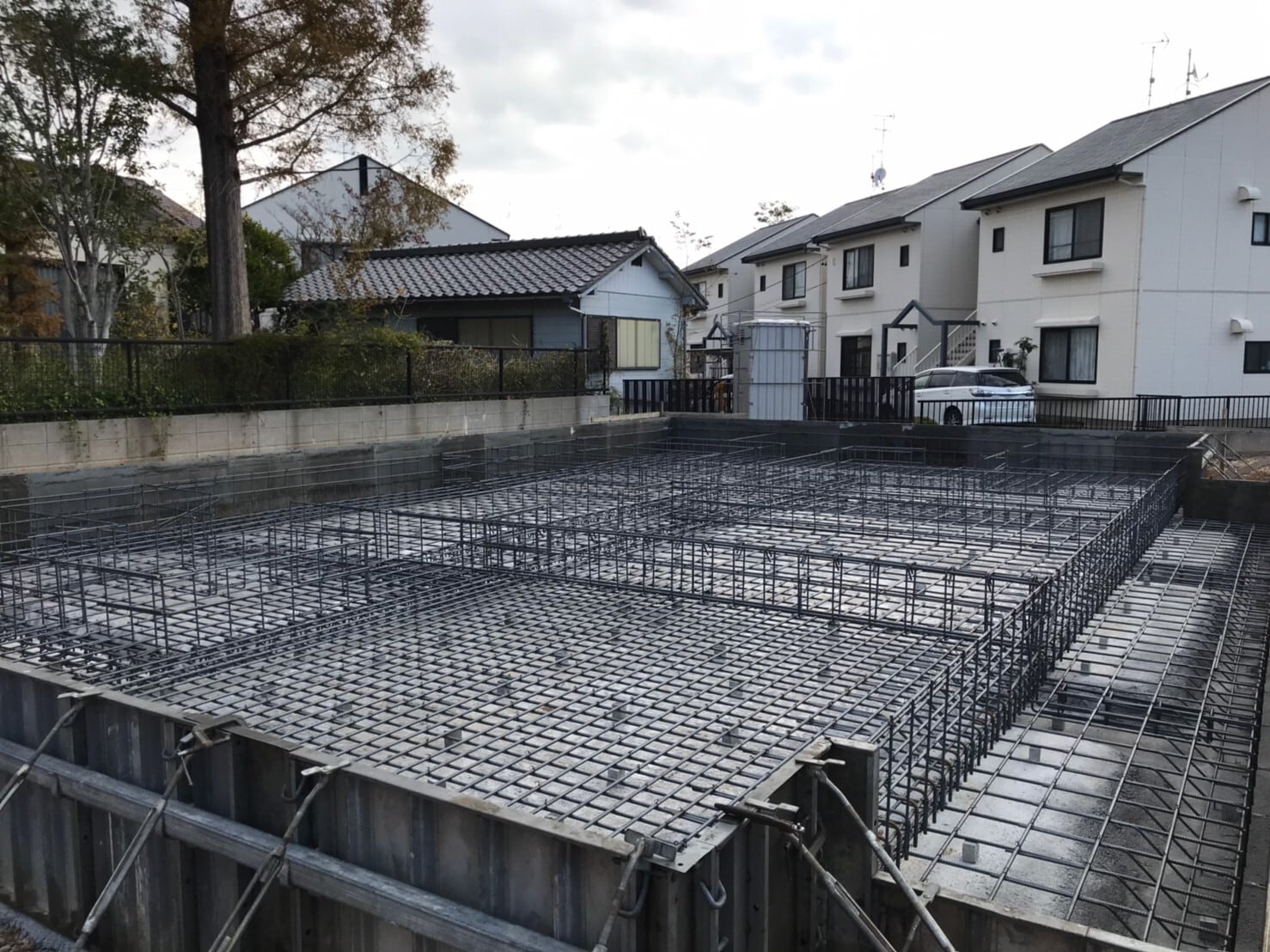 【基礎工事がやたら早いハウスメーカーにご注意！】長寿命で耐久性の高い住宅基礎 5つのポイント