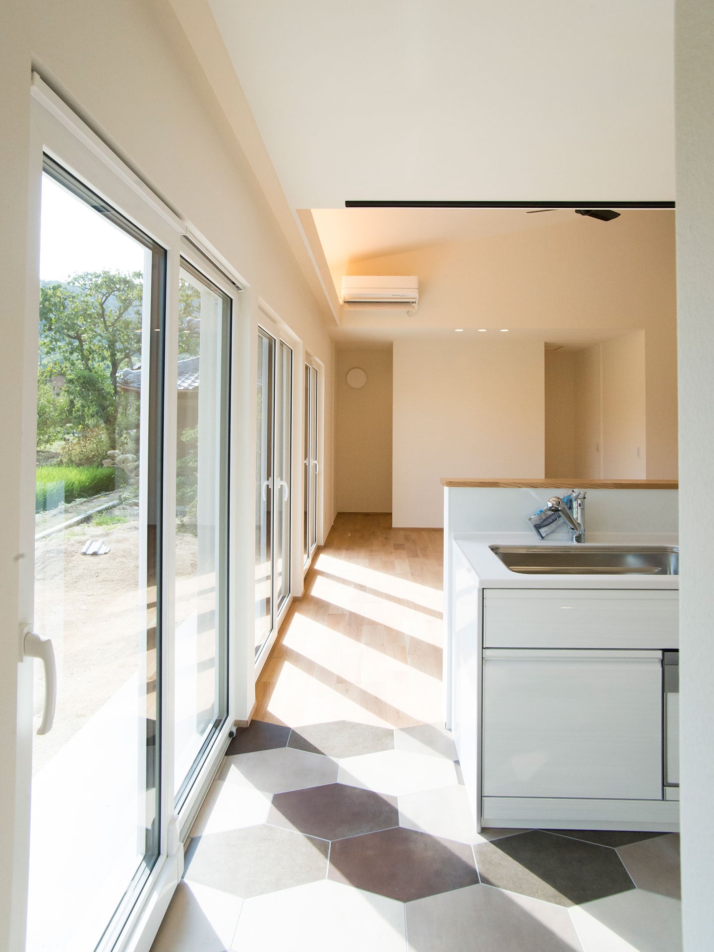 LIFE_037 - ギャラリー 9