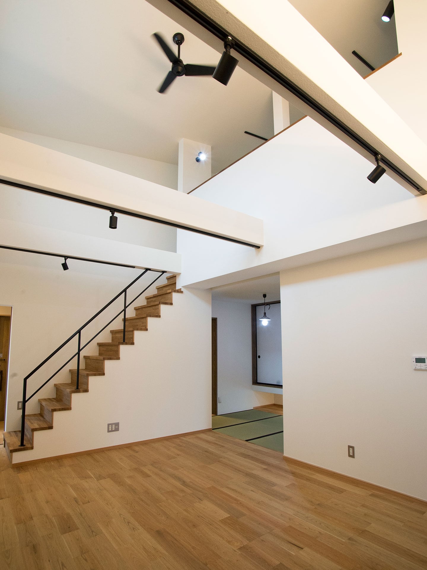 LIFE_033 - ギャラリー 4