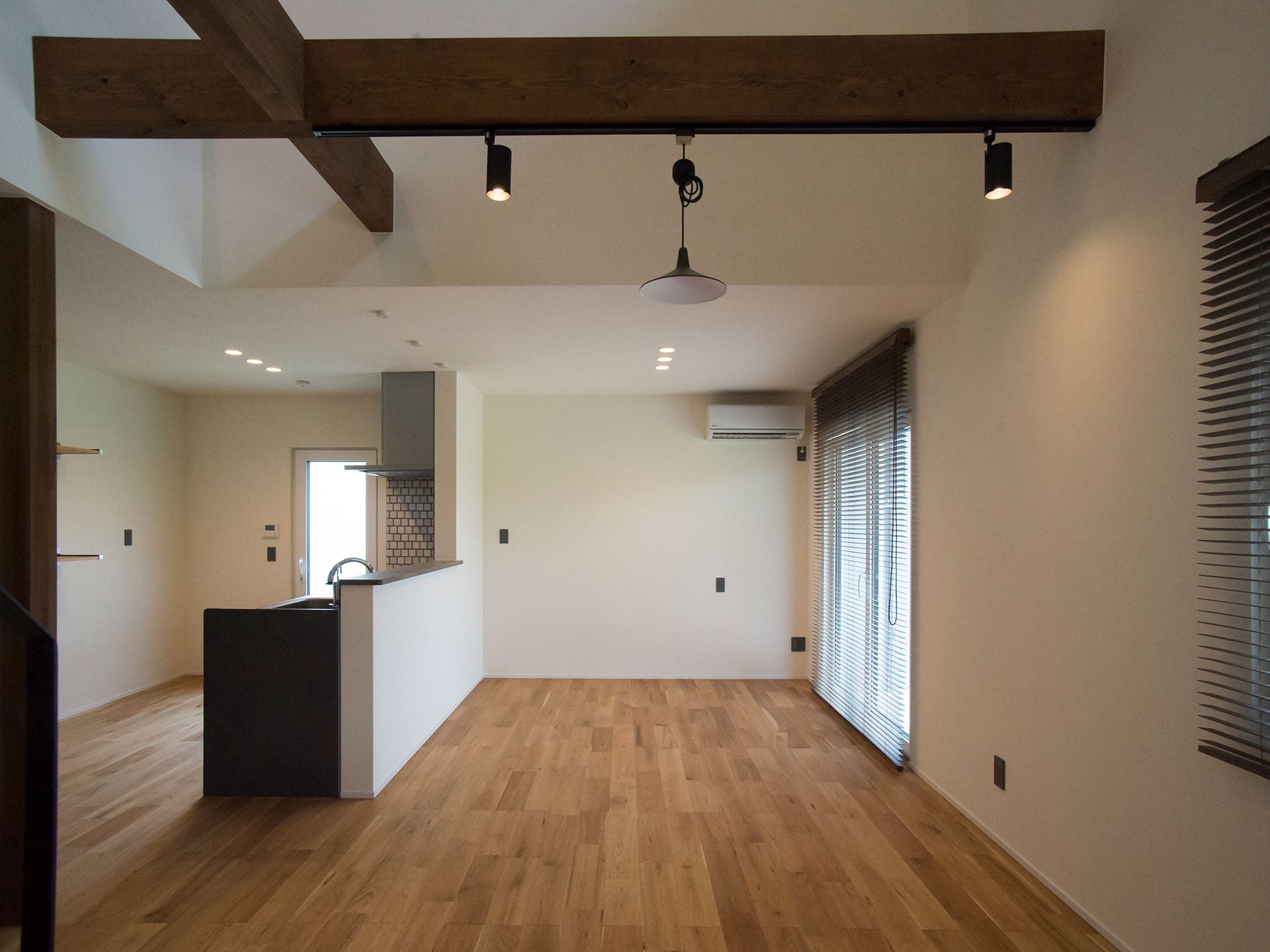 LIFE_035 - ギャラリー 2