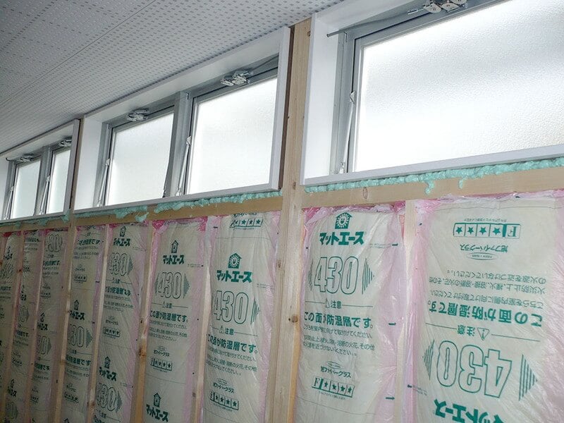 グラスウール　断熱材 グラスウールのメリットとデメリット 断熱材を安さと断熱性能だけで