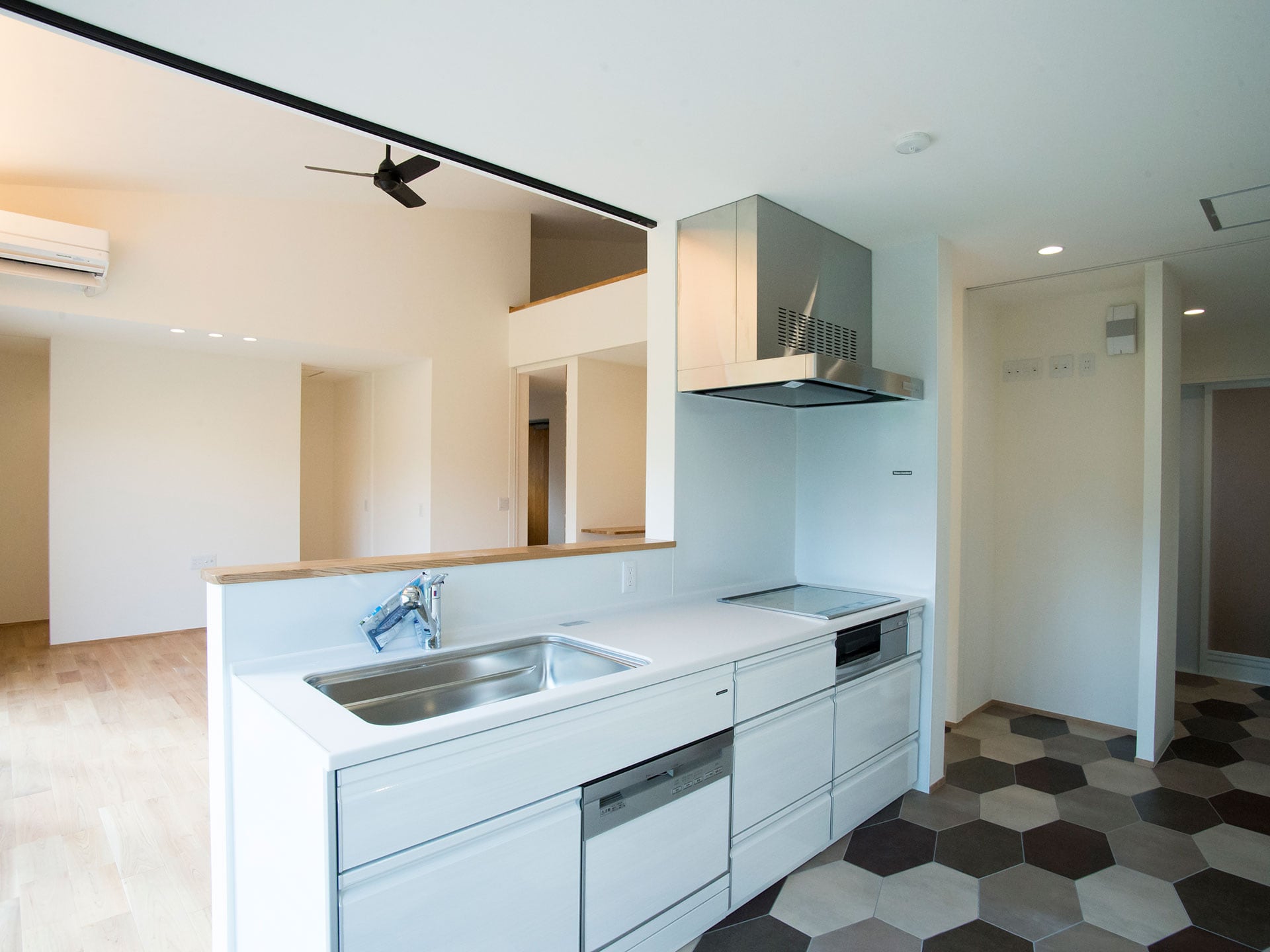 LIFE_037 - ギャラリー 5