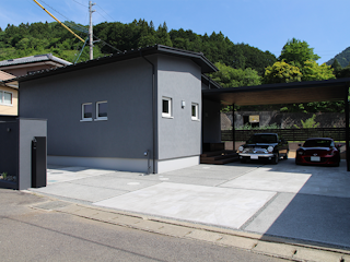 広いリビングと動線にこだわったワンルームの家