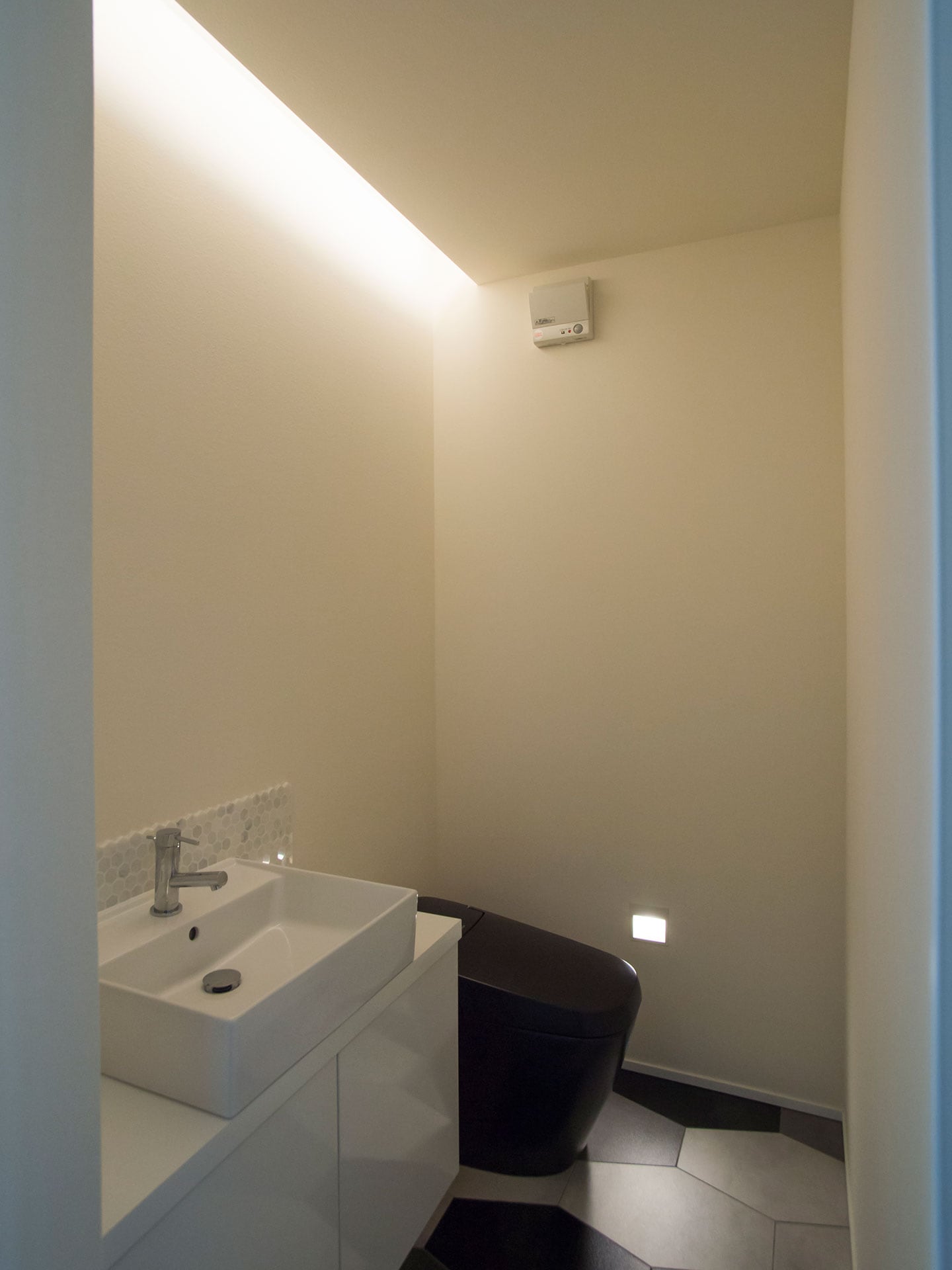 LIFE_051 - ギャラリー 10