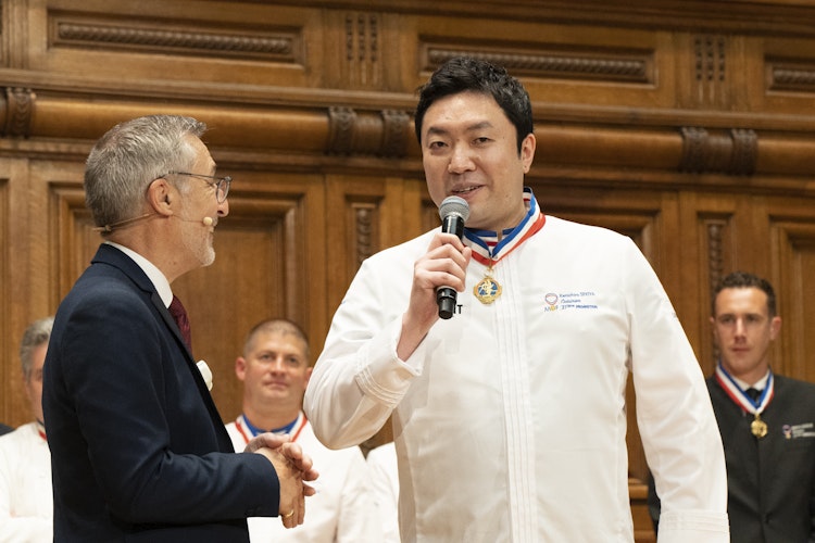 ジョエル・ロブション エグゼクティブシェフ　関谷 健一朗が日本人として初めて料理部門で受章