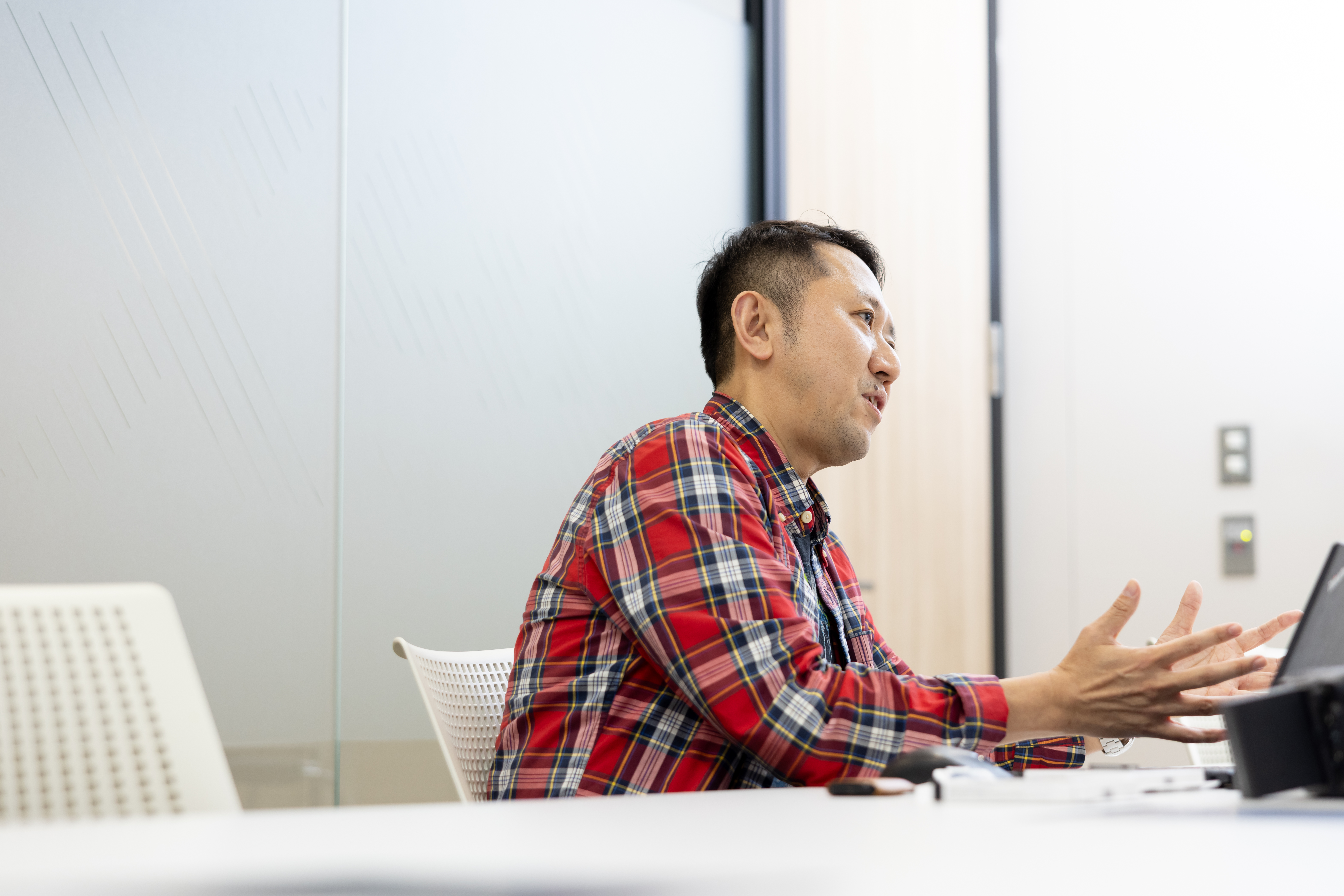 Mr. Moroishi is responsible not only for the Nextorage brand in Japan but also for driving the ATOMOS brand business.