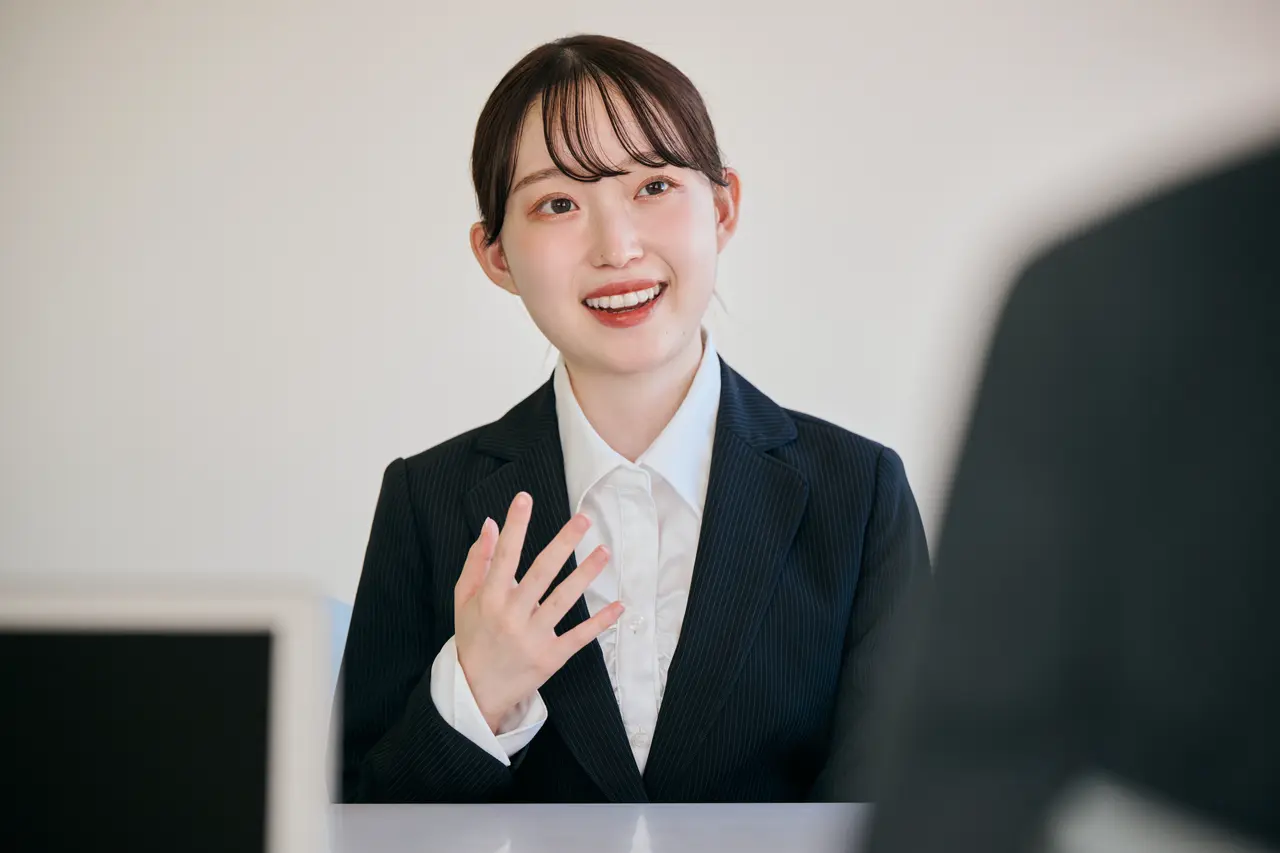 公務員の自己PRで評価されやすい強み7選!例文や書き方・作成手順も紹介