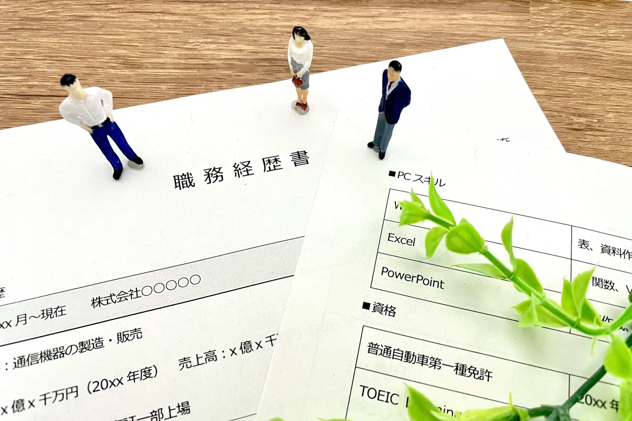 ネイリストの職務経歴書の書き方｜書く内容やポイントを解説