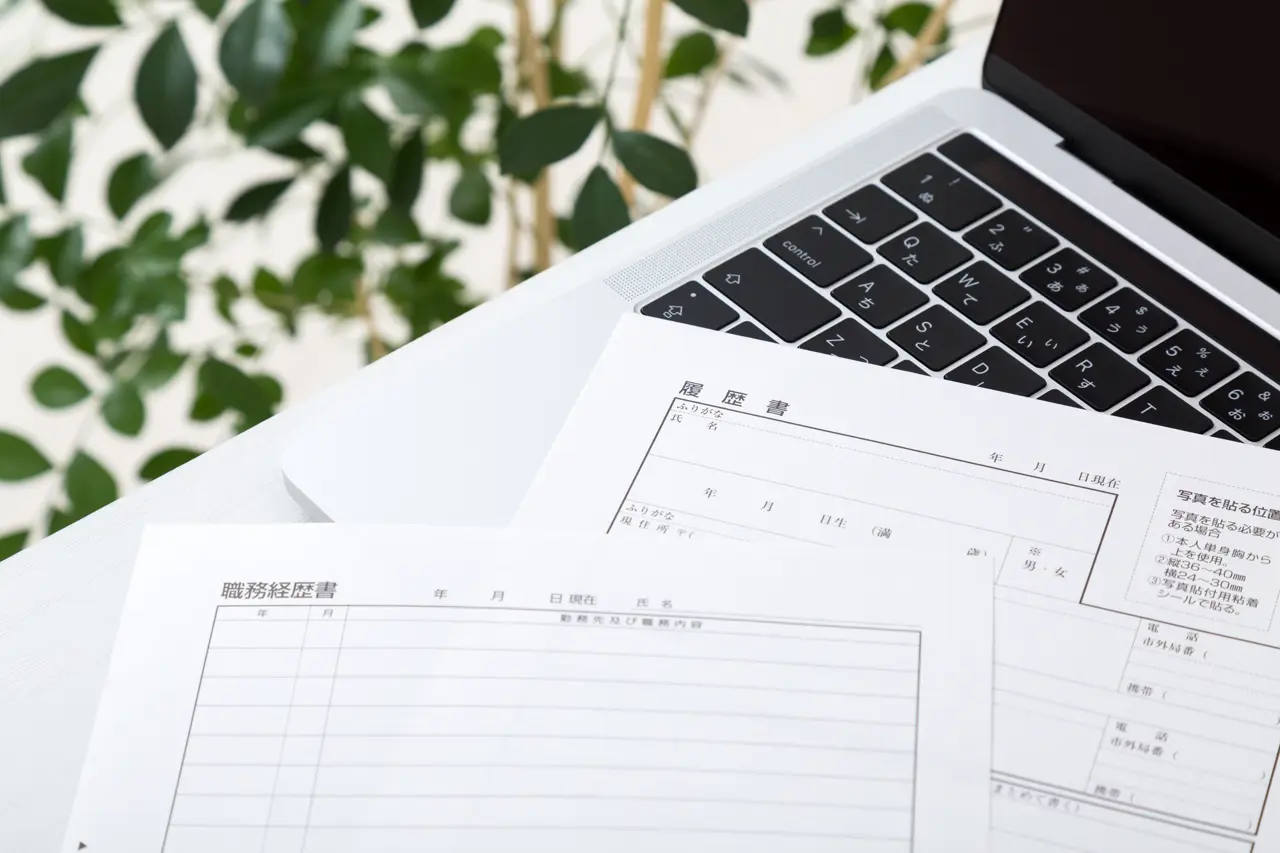 美容師の職務経歴書!手書きとパソコンどちらがいい?