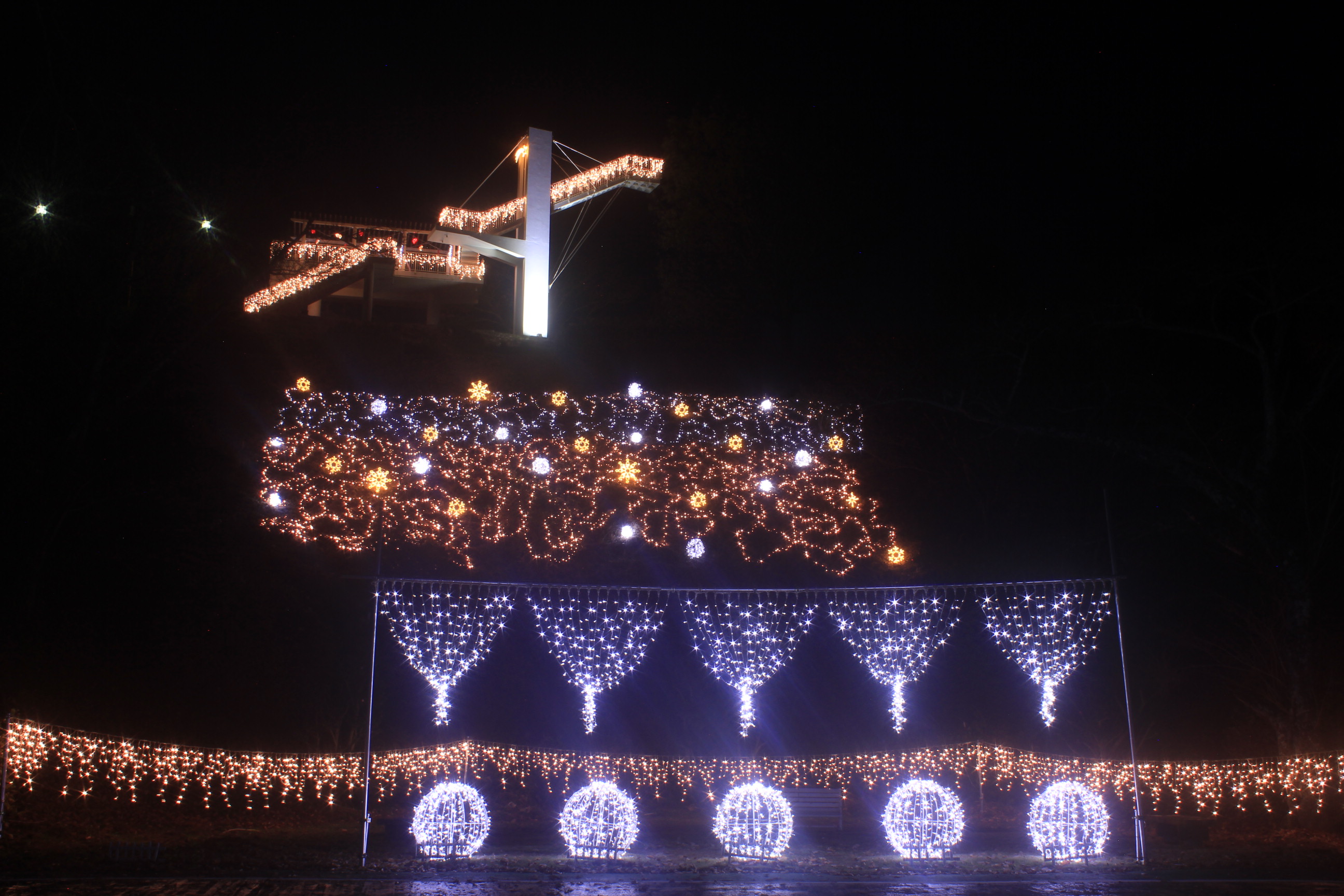 鐘の鳴る展望台「イルミネーション装飾2025」始まっています