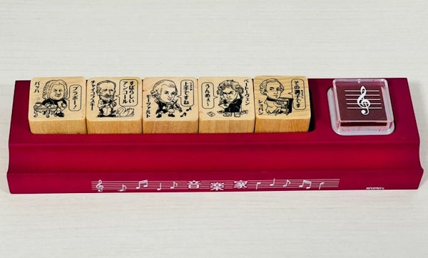 どの方に褒めてもらいたいですか？