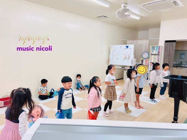 嘉手納　３月第１週　発表会学年別練習もがんばっています！