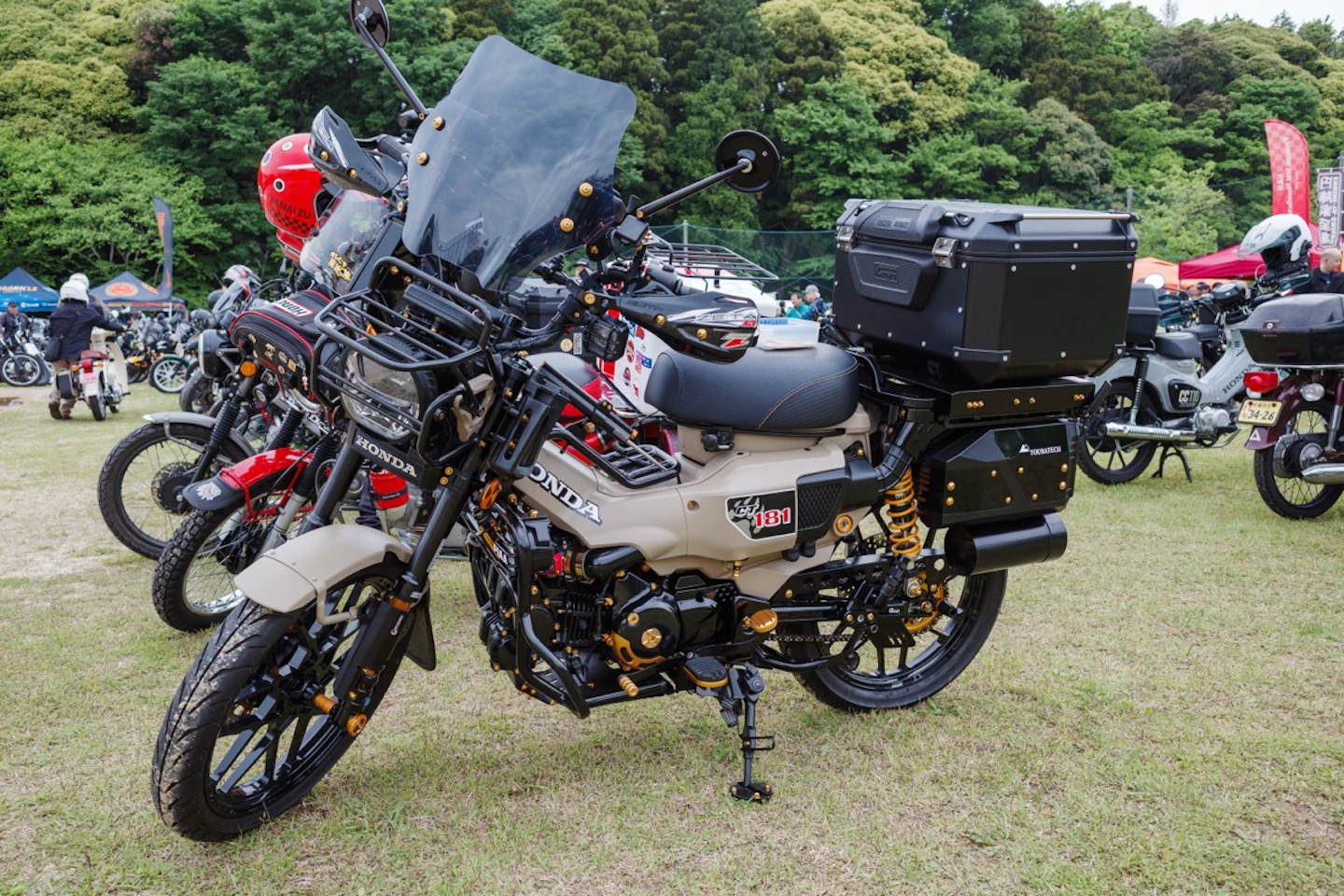 フルパニア装備のアドベンチャー仕様CT125