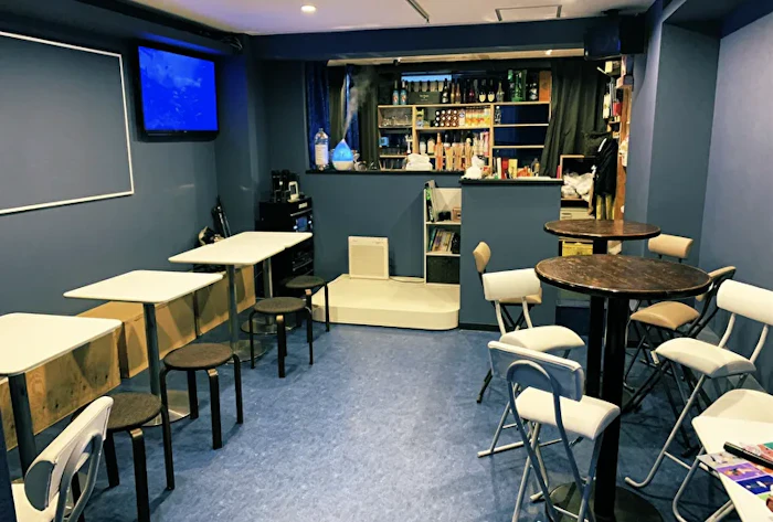 未確認系カフェ&バー アキバコネクト