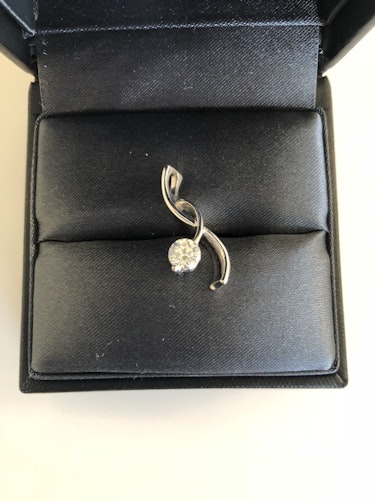 ダイヤモンドネックレス