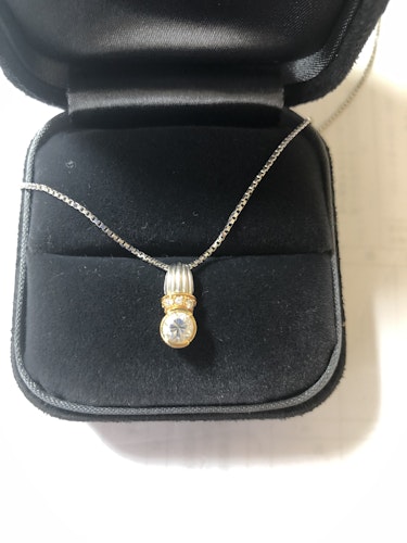 ダイヤモンドペンダント pt900 18k