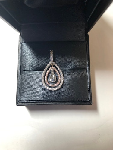 ダイヤモンドペンダント  1ct