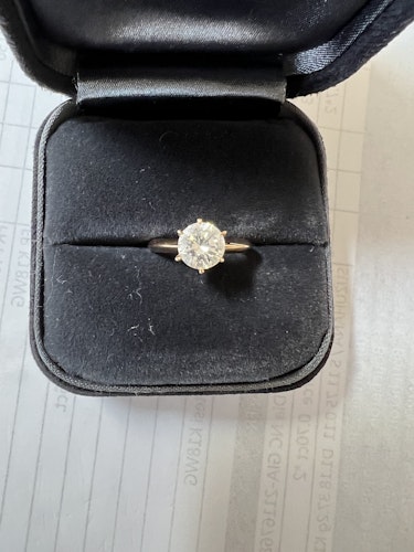 ダイヤモンドリング(指輪) pt900 1ct