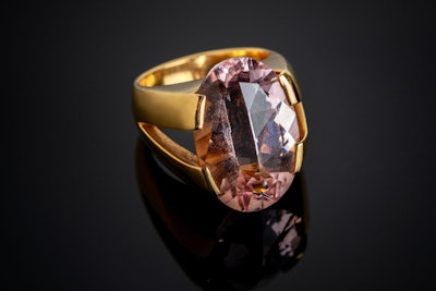 モルガナイトを高く売る方法とは?買取価格や価値基準は?