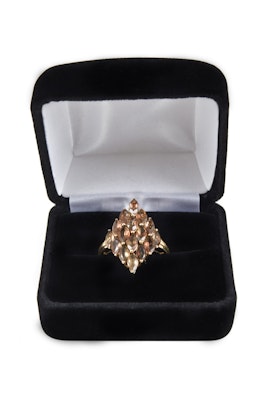 アンダルサイトを高く売る方法とは?買取価格や価値基準についてもご紹介