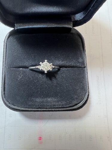 ダイヤモンドリング(指輪) pt900 0.3ct