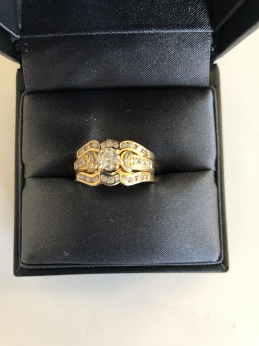 ダイヤモンドリング(指輪)