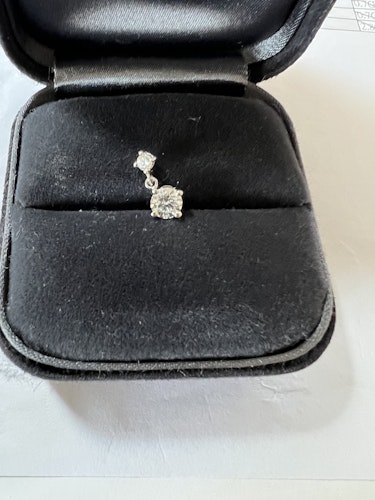 ダイヤモンドペンダント pt900 0.3ct