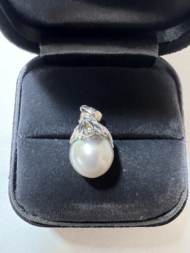 真珠ペンダント pt900