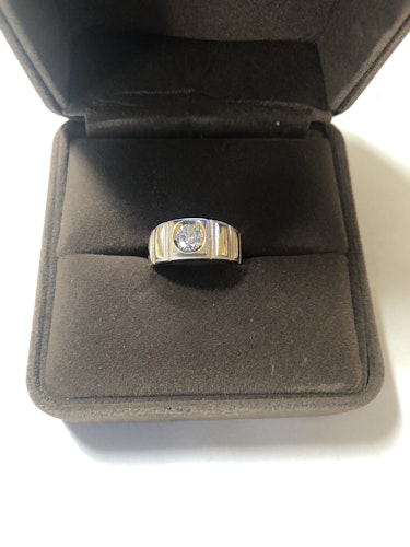 ダイヤモンドリング(指輪) k18 0.5ct