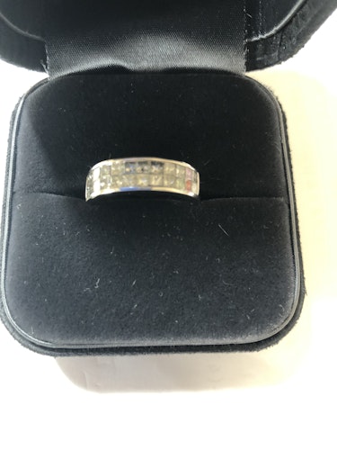 ダイヤモンドリング(指輪) pt900 1ct