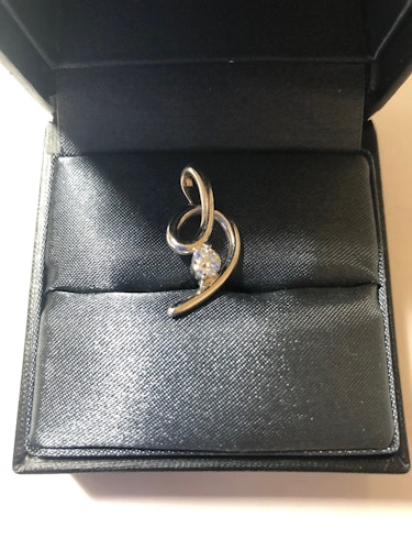 ダイヤモンドペンダント 0.3ct