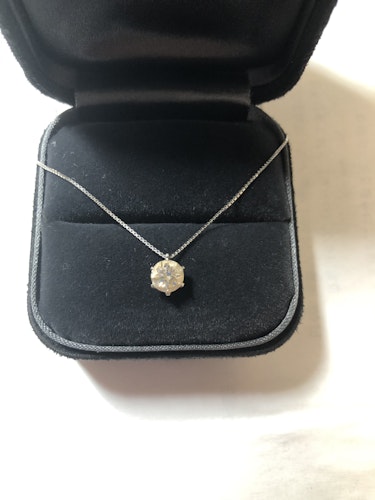 ダイヤモンドネックレス pt900 1ct