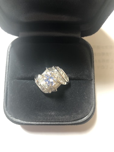 ダイヤモンドリング(指輪)  5ct