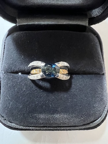 サファイアリング(指輪) pt900