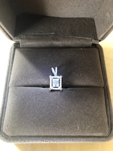 ダイヤモンドペンダント  1ct