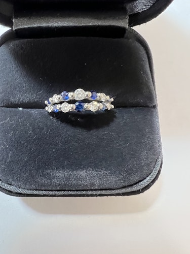 サファイアリング(指輪) pt900