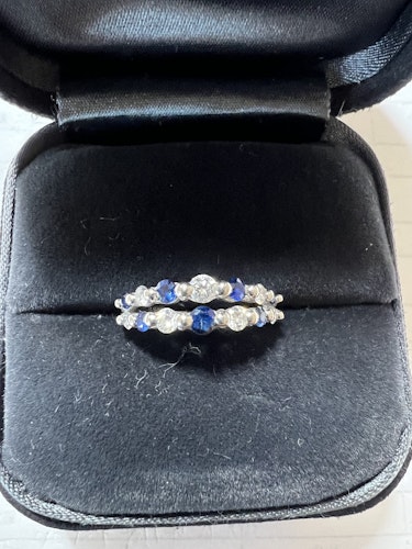 サファイアリング(指輪) pt900