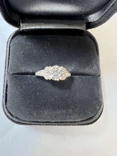 ダイヤモンドリング(指輪) pt900 0.8ct
