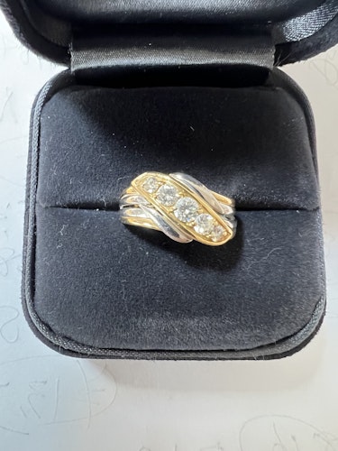 ダイヤモンドリング(指輪) 18k 1ct