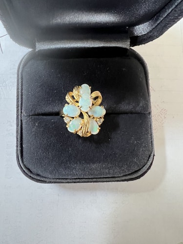 オパールリング(指輪) 18k