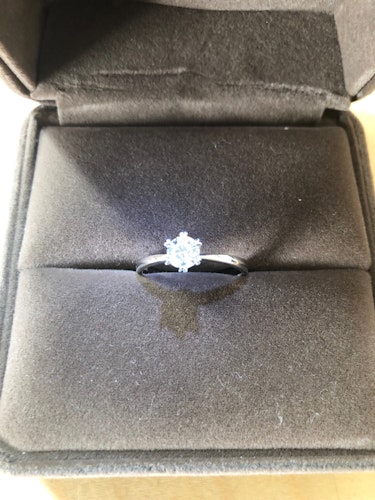 ダイヤモンドリング(指輪)  1ct