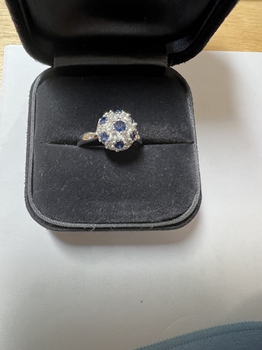 サファイアリング(指輪) pt900