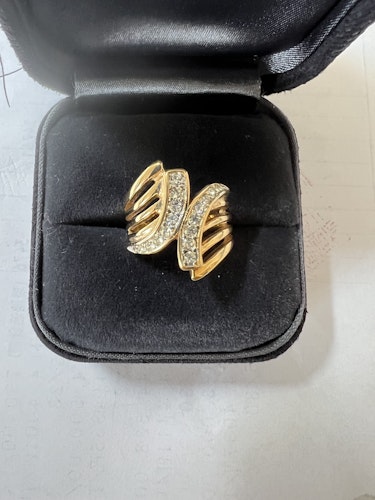 ダイヤモンドリング(指輪) 18k