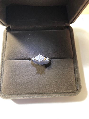 ダイヤモンドリング(指輪) k18 0.3ct