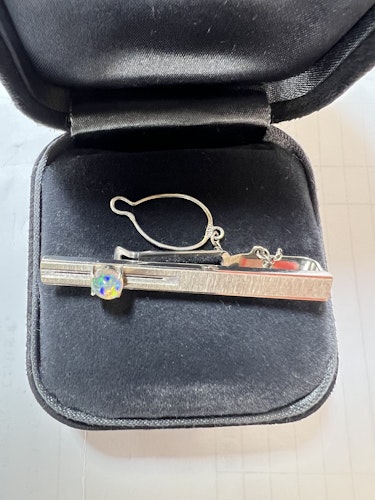 オパールネクタイピン pt900