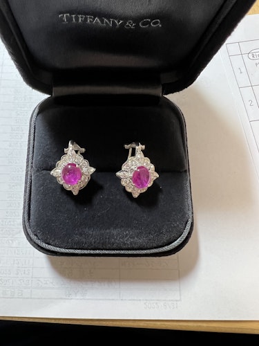 ルビーイヤリング/ピアス pt900