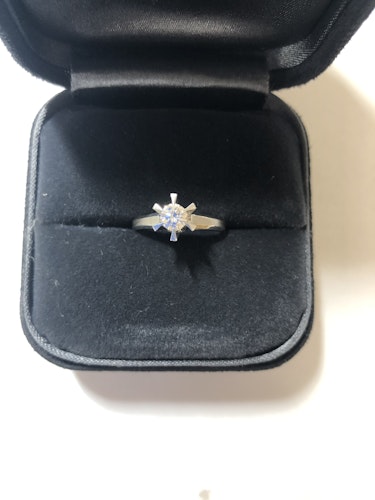 ダイヤモンドリング(指輪) pt900 0.3ct